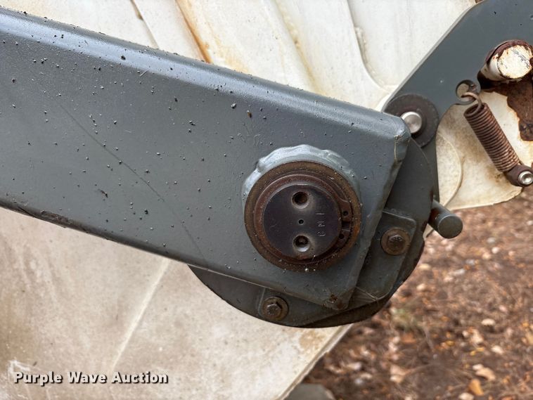 image for item EM6044 Elgin Pelican NP street sweeper