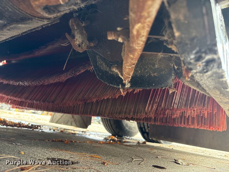 image for item EM6044 Elgin Pelican NP street sweeper