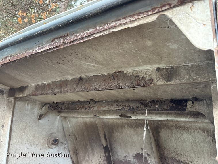 image for item EM6044 Elgin Pelican NP street sweeper