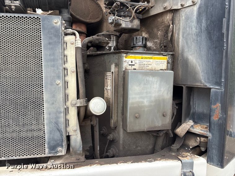 image for item EM6044 Elgin Pelican NP street sweeper