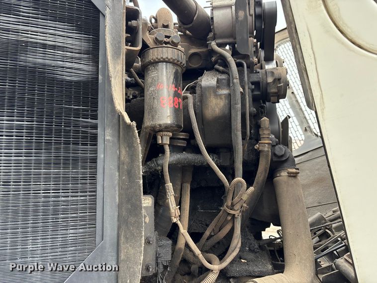 image for item EM6044 Elgin Pelican NP street sweeper