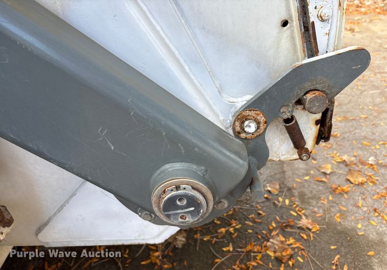 image for item EM6045 Elgin Pelican NP street sweeper