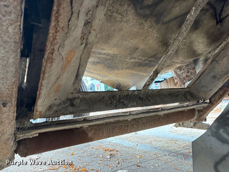 image for item EM6045 Elgin Pelican NP street sweeper