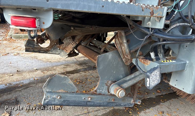 image for item EM6045 Elgin Pelican NP street sweeper