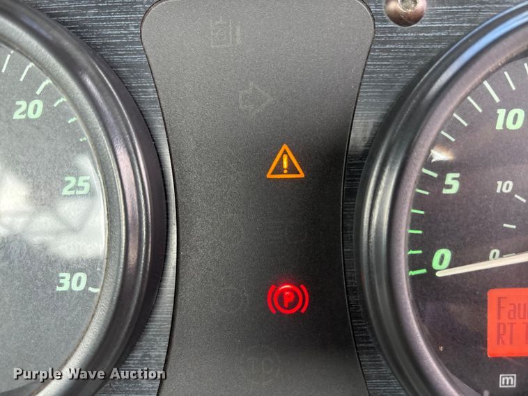 image for item EM6045 Elgin Pelican NP street sweeper