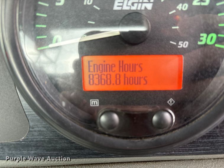 image for item EM6045 Elgin Pelican NP street sweeper