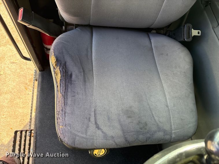 image for item EM6045 Elgin Pelican NP street sweeper