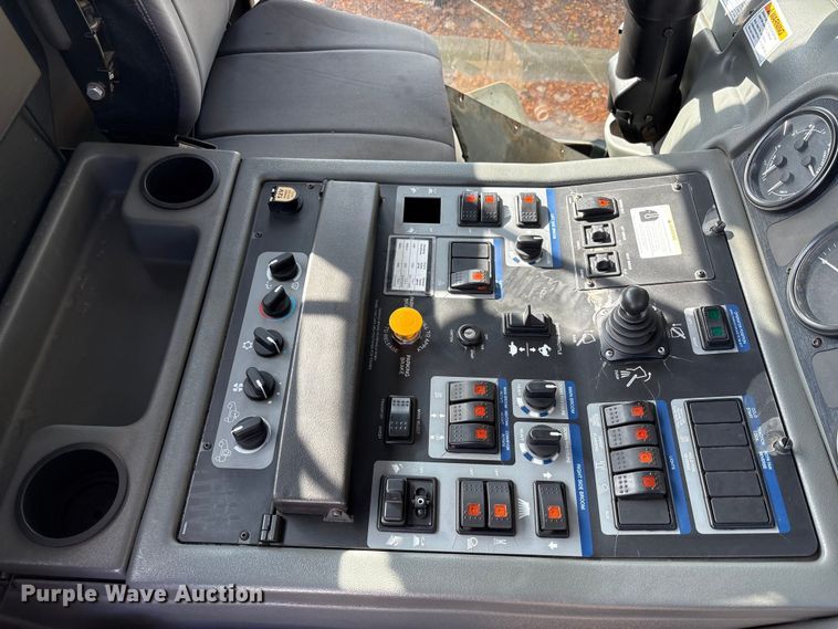 image for item EM6045 Elgin Pelican NP street sweeper