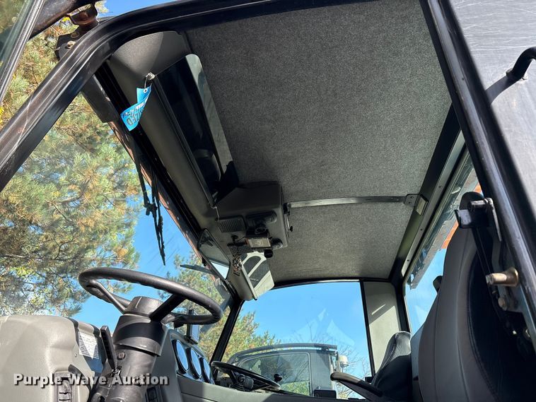 image for item EM6045 Elgin Pelican NP street sweeper