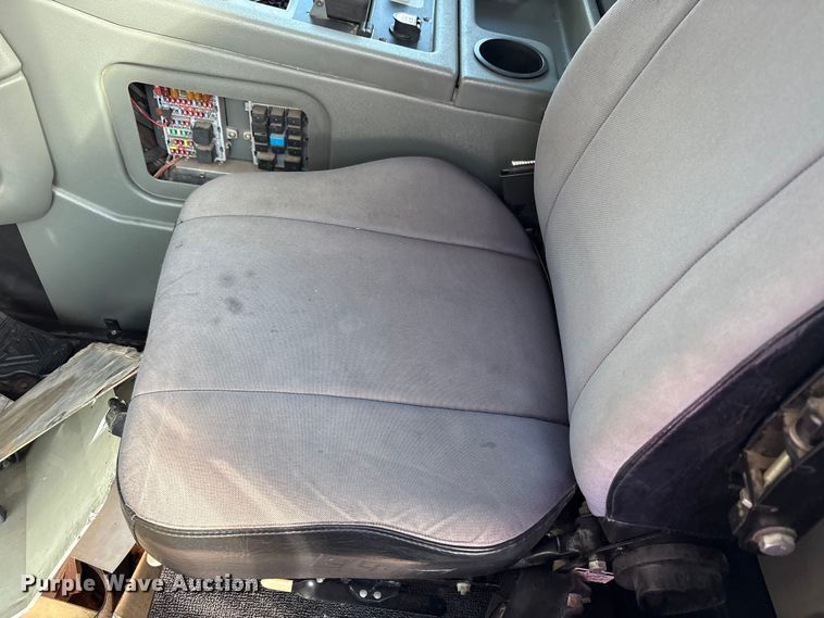 image for item EM6045 Elgin Pelican NP street sweeper