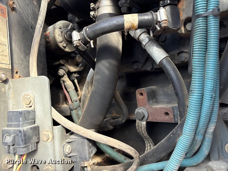 image for item EM6045 Elgin Pelican NP street sweeper