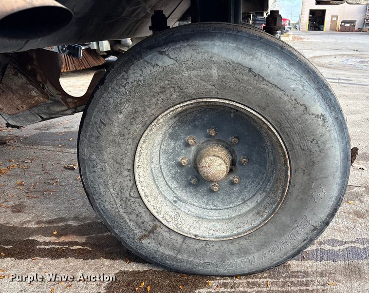 image for item EM6045 Elgin Pelican NP street sweeper