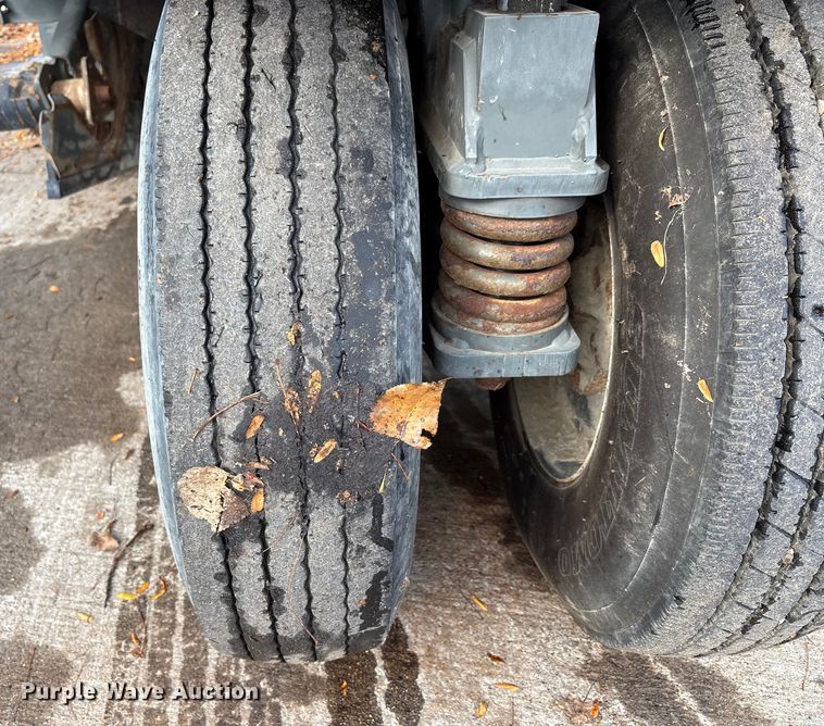 image for item EM6045 Elgin Pelican NP street sweeper