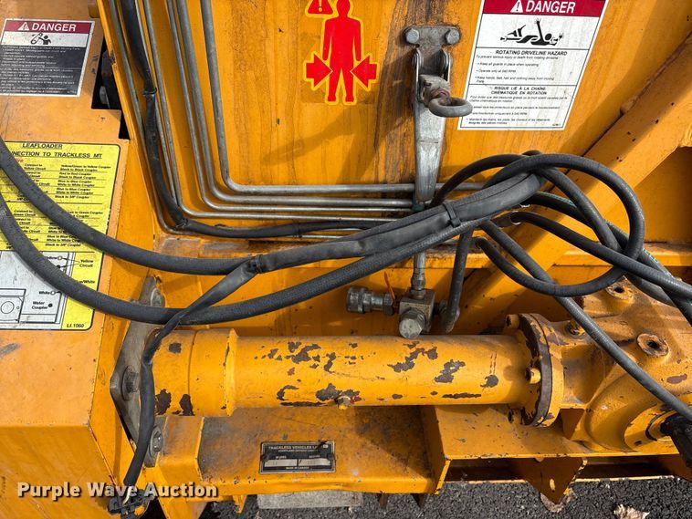 image for item EM6049 Trackless Vehicles Limited LL leaf loader