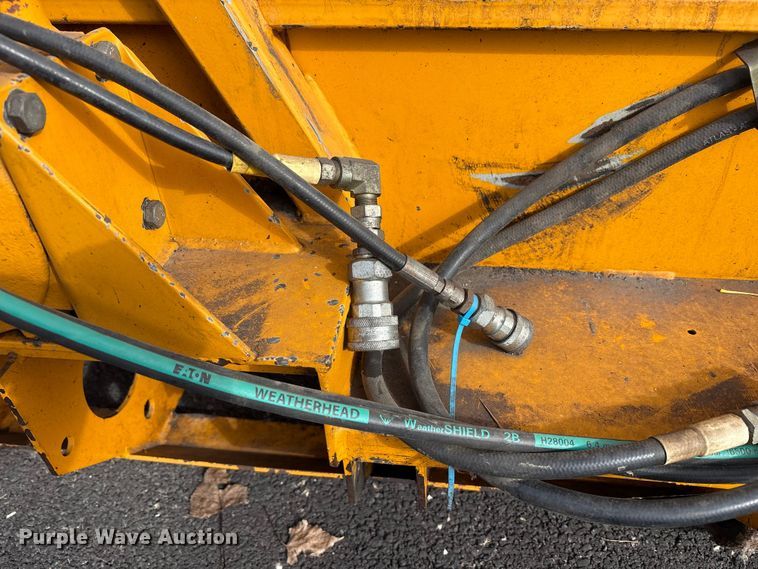 image for item EM6049 Trackless Vehicles Limited LL leaf loader