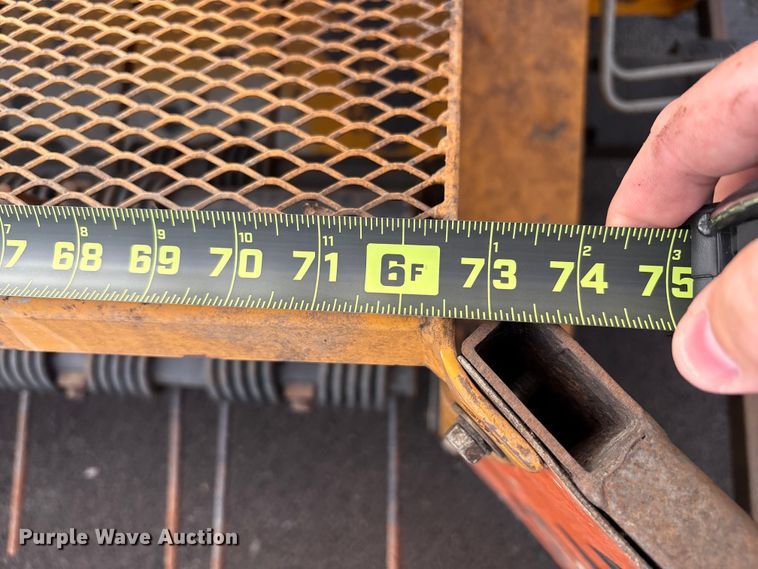 image for item EM6049 Trackless Vehicles Limited LL leaf loader