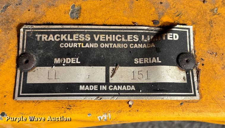 image for item EM6049 Trackless Vehicles Limited LL leaf loader