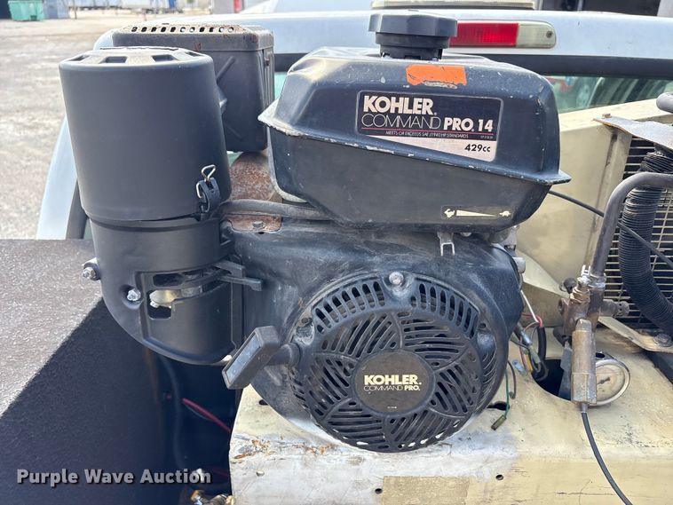 image for item EM6065 2006 Ford F350 Super Duty utility bed pickup truck