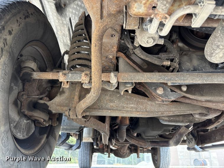 image for item EM6065 2006 Ford F350 Super Duty utility bed pickup truck