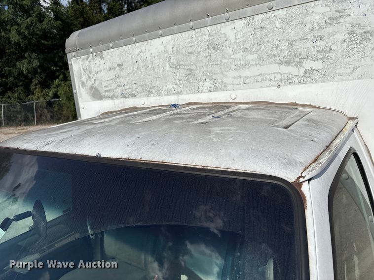 image for item EM6066 2008 Ford E350 Super Duty box truck