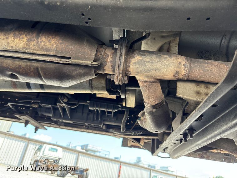 image for item EM6066 2008 Ford E350 Super Duty box truck