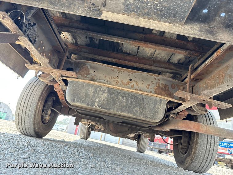 image for item EM6066 2008 Ford E350 Super Duty box truck