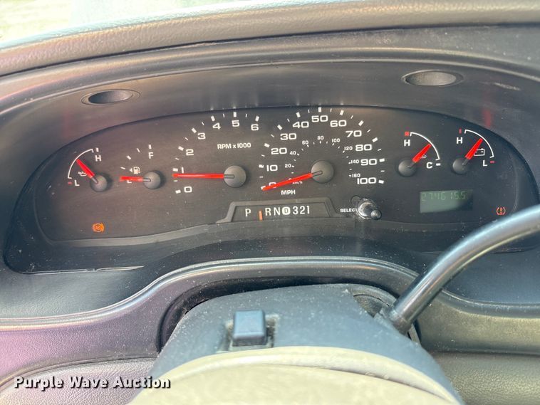 image for item EM6066 2008 Ford E350 Super Duty box truck