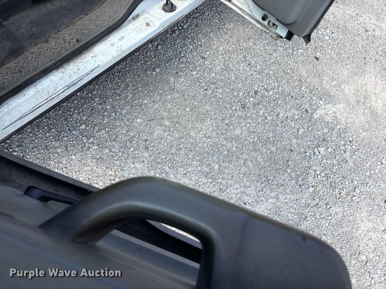 image for item EM6068 2008 Ford F150 pickup truck