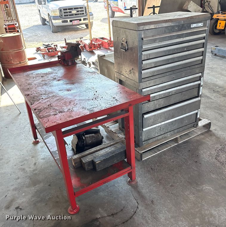 image for item EM6073 Tools