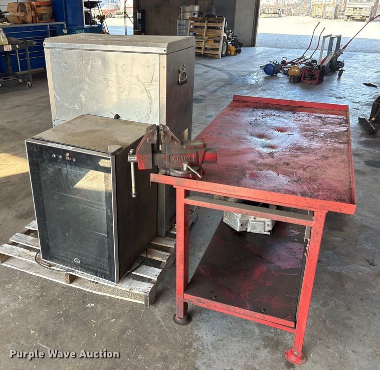 image for item EM6073 Tools