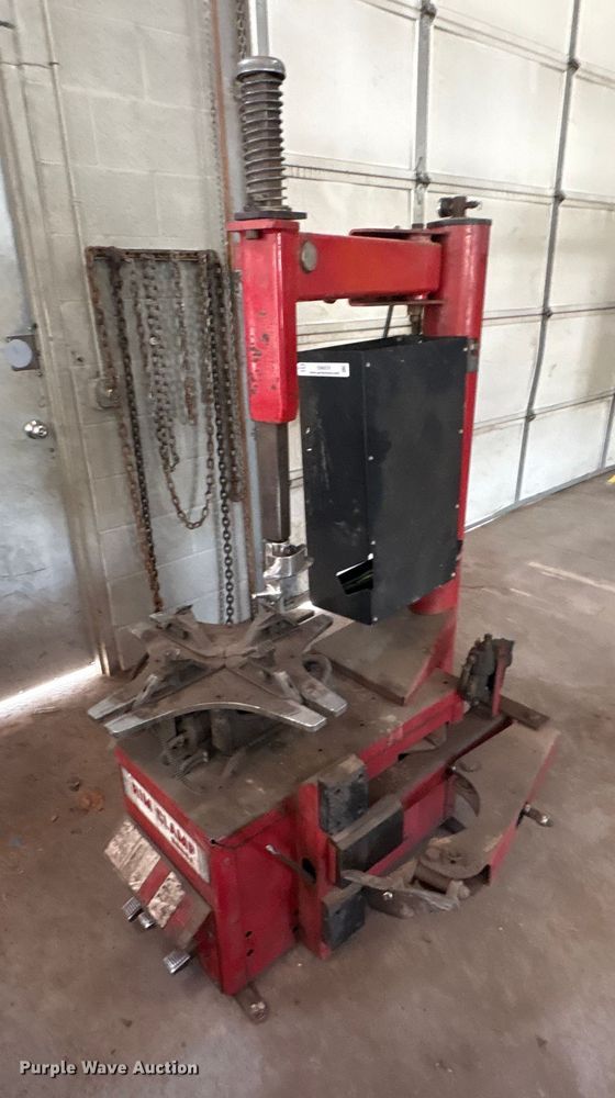 image for item EM6076 (2) tire machines