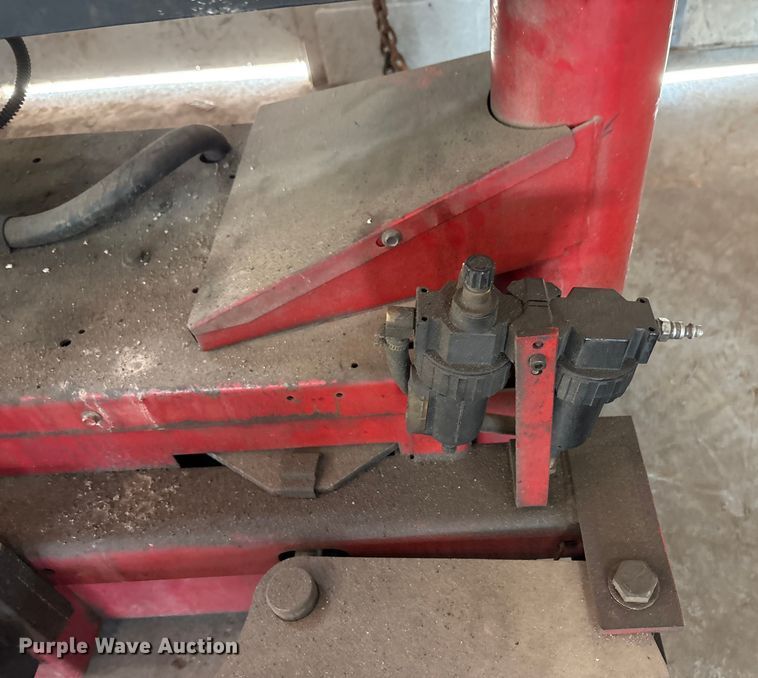 image for item EM6076 (2) tire machines