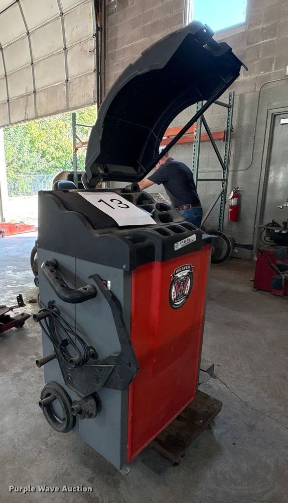 image for item EM6076 (2) tire machines