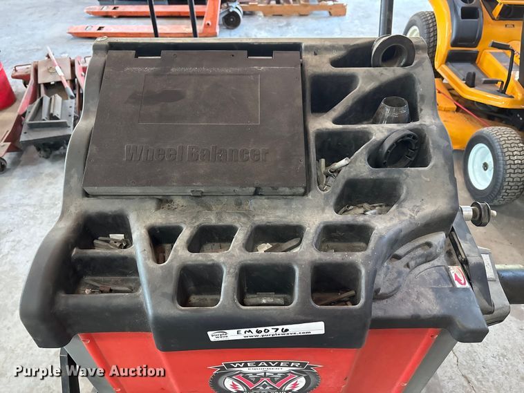 image for item EM6076 (2) tire machines