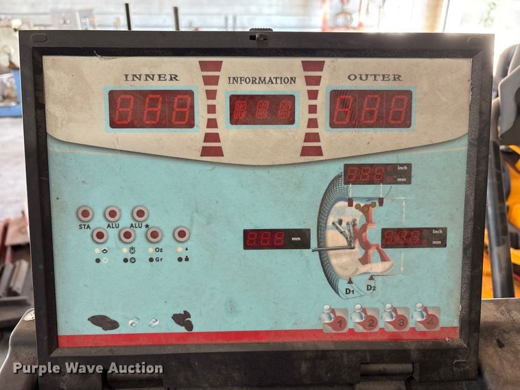 image for item EM6076 (2) tire machines