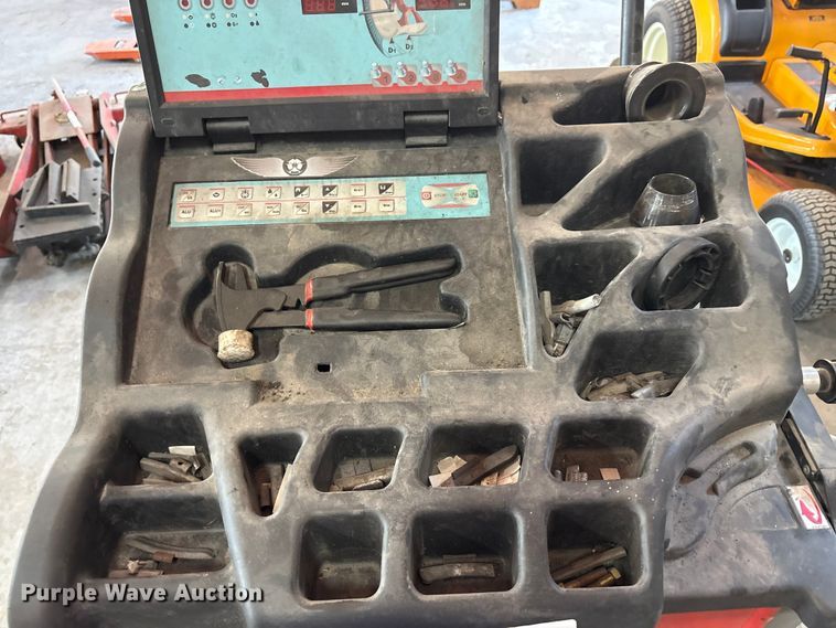 image for item EM6076 (2) tire machines