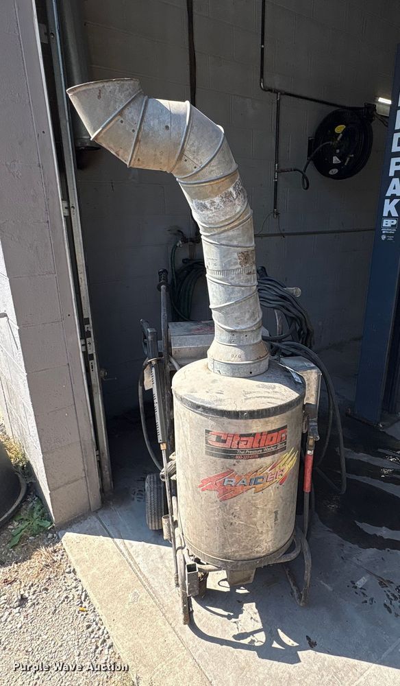 image for item EM6077 Whitco 423 pressure washer