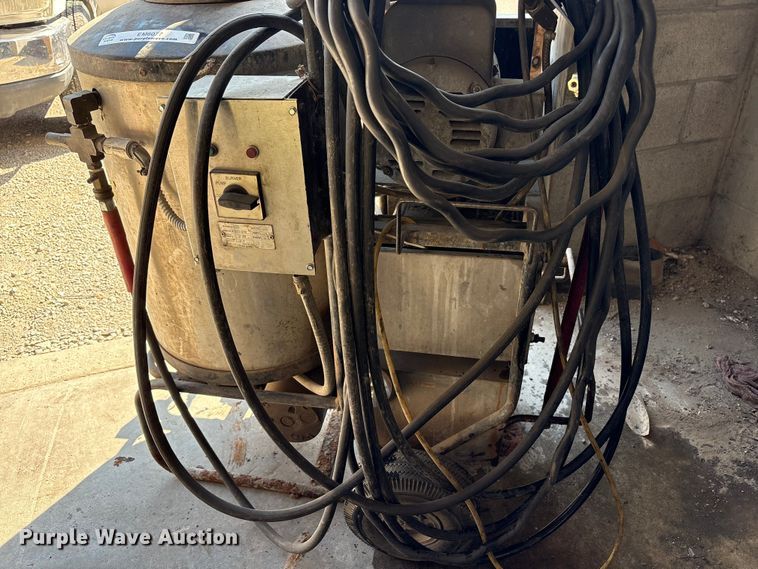 image for item EM6077 Whitco 423 pressure washer