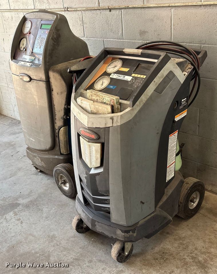 image for item EM6078 (2) Robinair refrigerant recovery recycling units