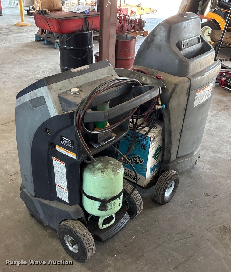 image for item EM6078 (2) Robinair refrigerant recovery recycling units