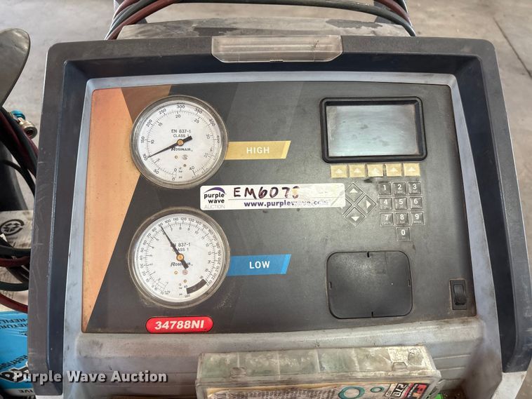 image for item EM6078 (2) Robinair refrigerant recovery recycling units