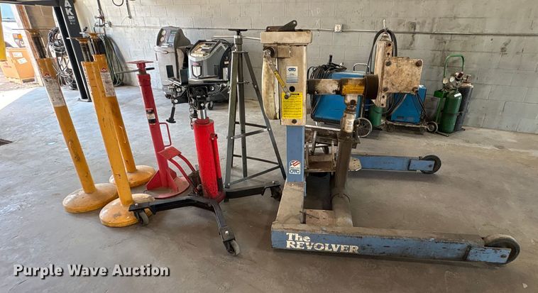 image for item EM6079 Tools