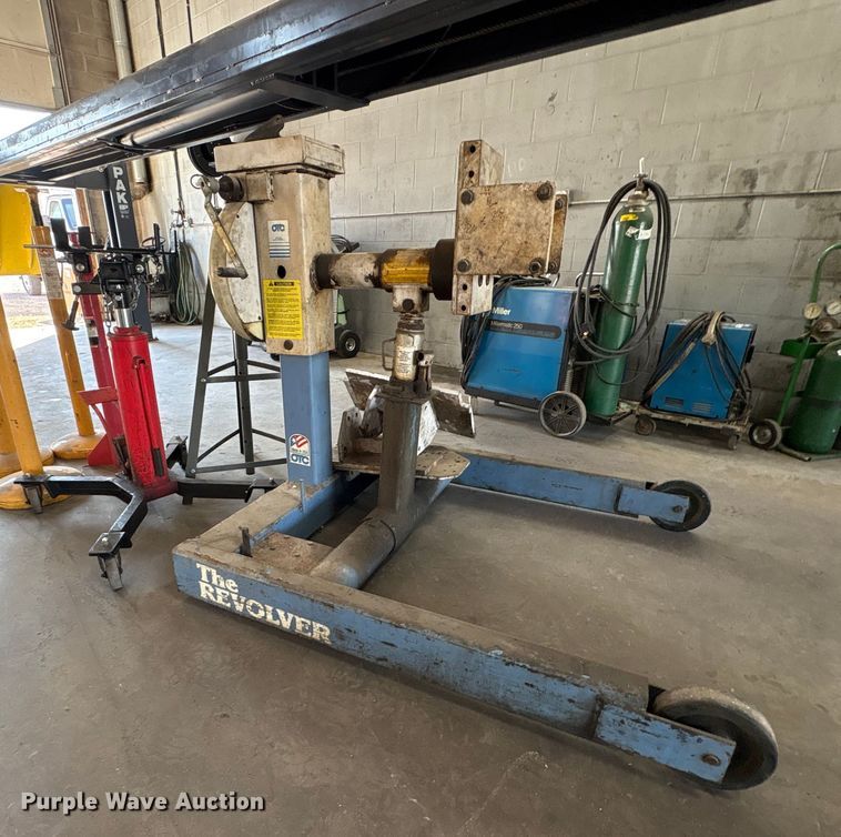 image for item EM6079 Tools