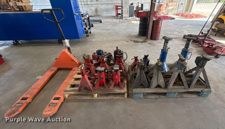 image for item EM6083 Tools