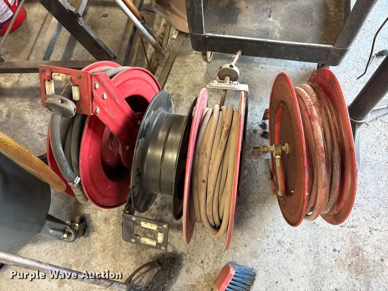 image for item EM6084 Tools