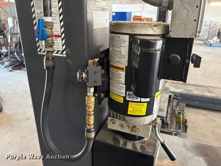 image for item EM6085 2021 Bendpak HDS-27X four post automotive lift