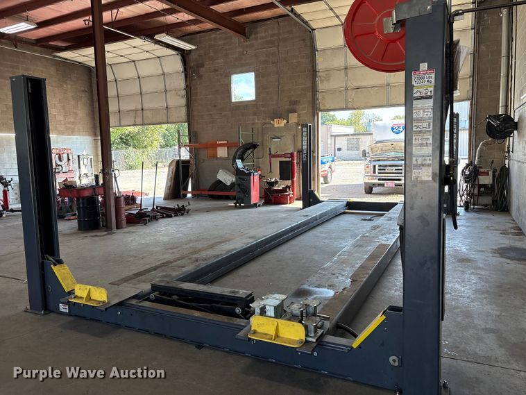 image for item EM6085 2021 Bendpak HDS-27X four post automotive lift