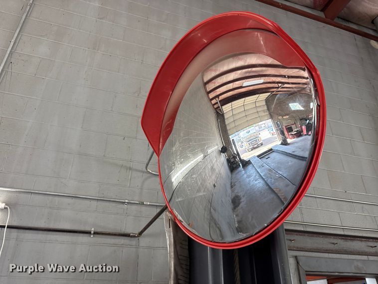 image for item EM6085 2021 Bendpak HDS-27X four post automotive lift