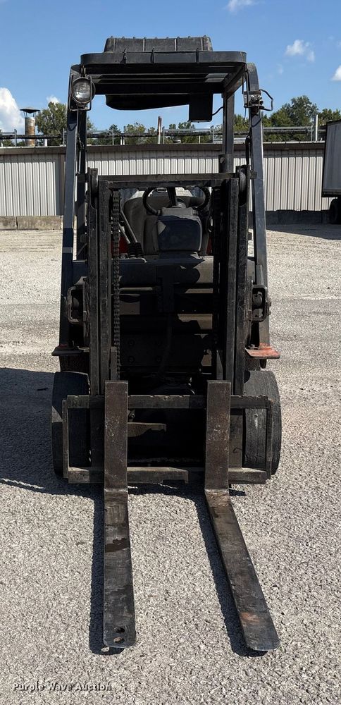 image for item EM6089 2003 Toyota 7FGCU20 forklift