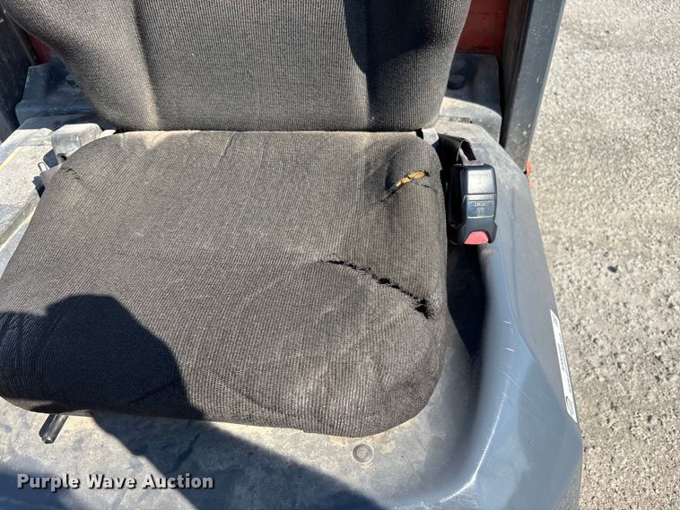 image for item EM6089 2003 Toyota 7FGCU20 forklift